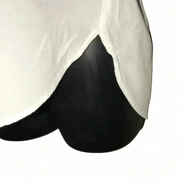 LOFT Flowy Bell Eyelet Sleeve Blouse Size S (E1) - Picture 5 of 8